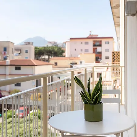 Central Home Pompeii Помпеи